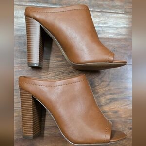 Mossimo Supply Co Tan Heeled Boots Minimalist Style